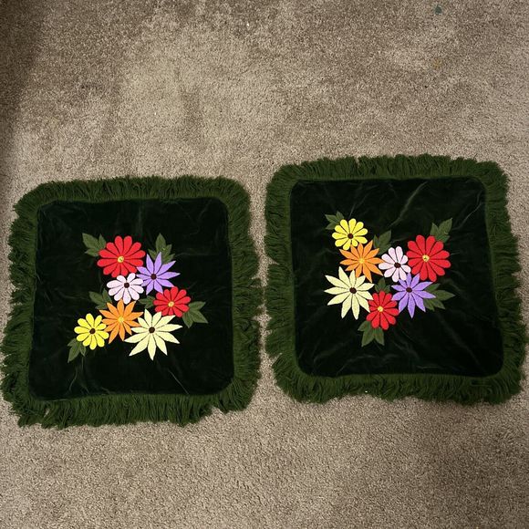 Set of 2 Vtg ? Chinese Velvet Floral Boho Fringe Throw Pillow Covers 17x17 - Picture 1 of 10